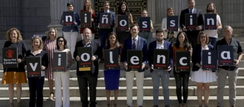 Consenso para tratar una Ley contra la violencia infantil