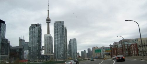 Downtown Toronto (Wikimedia Commons - wikimedia.org)