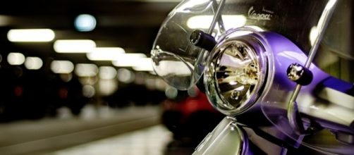 Photo two teenagers arrested for spraying acid and stealing scooters in London via Pixabay by Skitterphoto/CC0