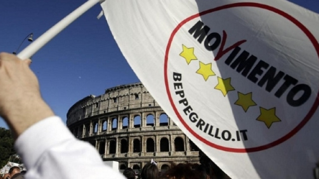 La Raggi dimostra di saper risparmiare