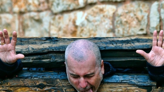 Olanda, polemiche per i debitori alla gogna su YouTube.