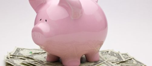 Budgeting successfully. (Image via Flickr).