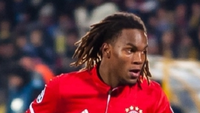 Mercato: Milan su Renato Sanches, l'Inter vuole Martial, Juve su Matic