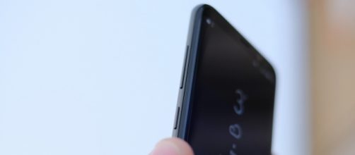 Coral Blue Galaxy S8 may be released soon in US/Photo via Karlis Dambrans, Flickr