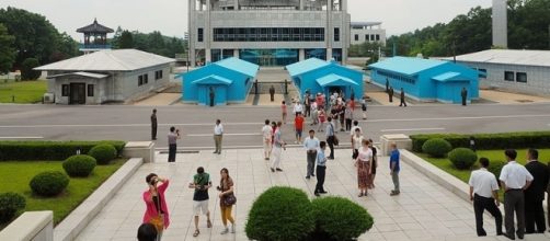 South Korea keen to talk with North Korea to defuse tension (Clay Gilliland/wikimediacommons)