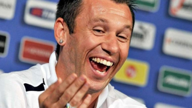 Cassano lascia Verona dopo appena 8 giorni