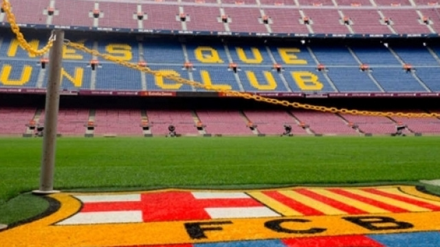 Le FC Barcelone ne l&acirc;che pas l'affaire