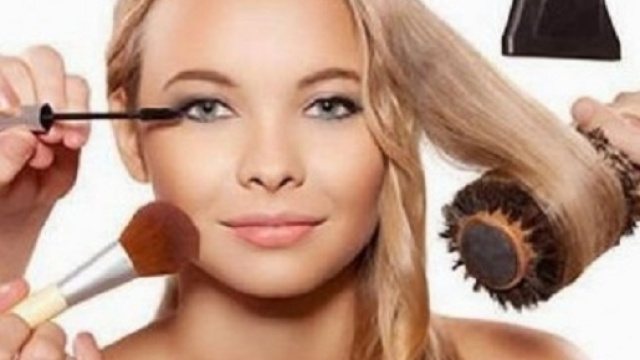 Nuove Assunzioni Parrucchieri-Estetiste: domanda a luglio-agosto 2017