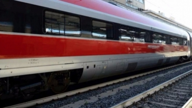 Uno treno della linea Frecciarossa
