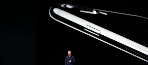 Apple iPhone 8 launch date may be delayed: All you need to know ... [Image source: Pixabay.com]