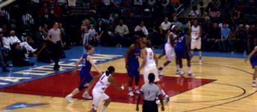 The Atlanta Dream host the San Antonio Stars on Monday morning from Phillips Arena. [Image via Wikimedia Commons]