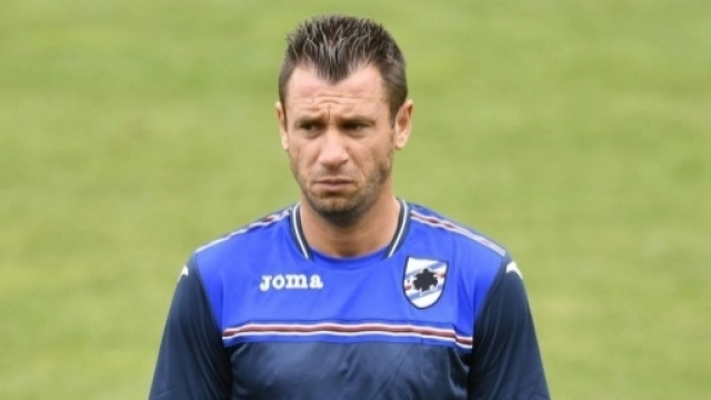 Antonio Cassano continuer&agrave; a giocare a calcio