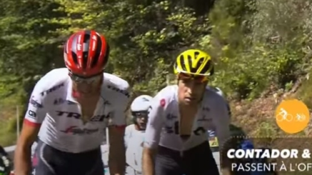 Contador all'attacco con Landa