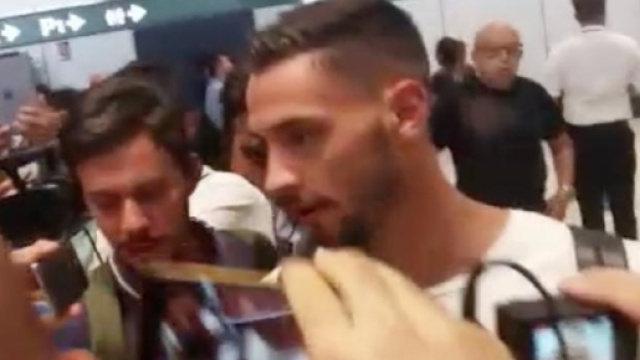De Sciglio &egrave; arrivato a Milano, domani firmer&agrave; per la Juventus