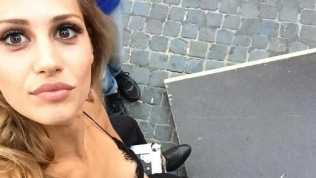 Beatrice Valli in uno scatto sul suo profilo ufficiale.