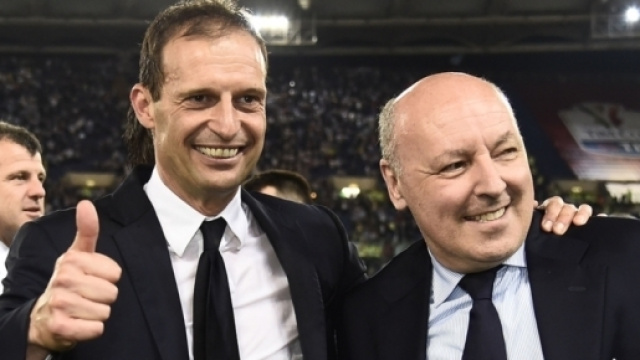 L'allenatore Massimiliano Allegri a sinistra e Giuseppe Marotta a destra
