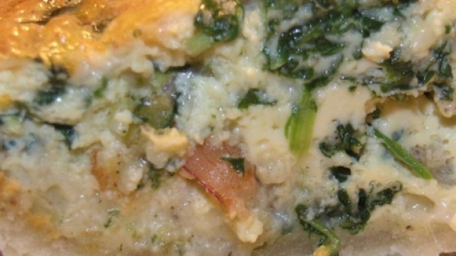 Ricetta Torta salata con spinaci e gamberetti | Ricette di ... - buttalapasta.it