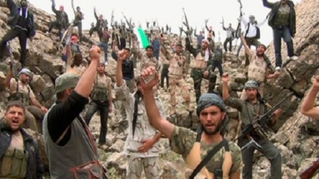 Siria, parte dell'opposizione armata sarebbe disposta a trattare con Assad: lotta ai jihadisti in cambio dell'amnistia