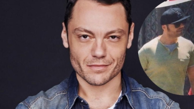 Tiziano Ferro si &egrave; fidanzato? Le foto insieme al presunto compagno ... - bitchyf.it