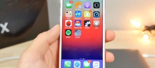 Jailbreak/ EverythingApplePro / Youtube Screenshot