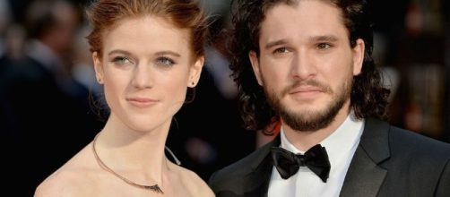 Kit Harington And Rose Leslie Getting Engaged? 'Jon Snow' And ...[Image source: Pixabay.com]