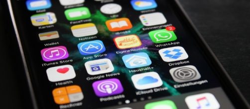 The iPhone 8 release could be delayed because of production issues -- Image - CCO Public domain Pixabay