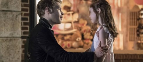 The Originals: Klaus & Hope Eat Beignets in This Adorable Sneak ...[Image source: Youtube Screen grab]