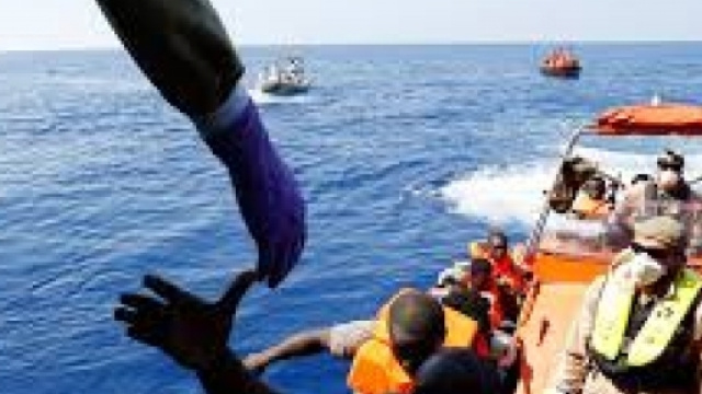 Il governo italiano: 'Chiudiamo i porti ai migranti' - Esperonews ... - esperonews.it
