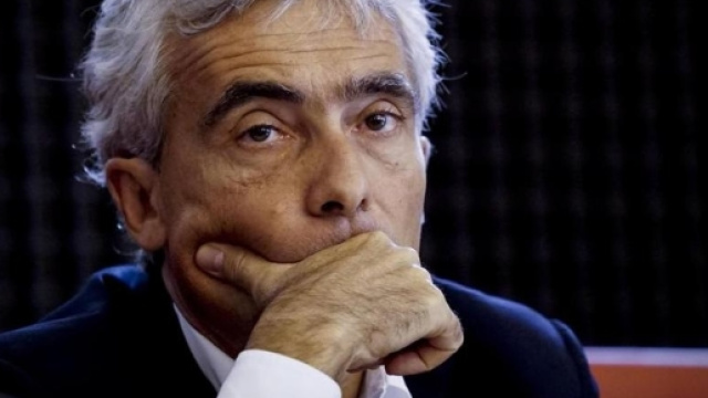 Tito Boeri: &ldquo;Gli immigrati ci regalano un punto di Pil"