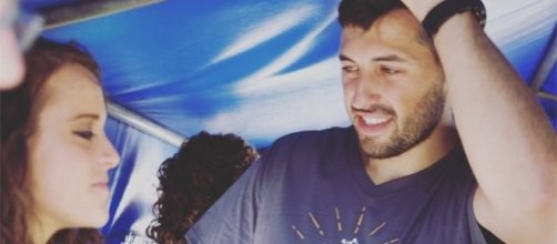 Jinger and Jeremy Vuolo fell in love in Central America (Photo via Jinger Vuolo/Instagram)