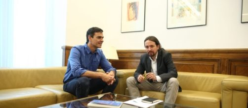 Pedro S&aacute;nchez y Pablo Iglesias durante su &uacute;ltima reuni&oacute;n en el Congreso de los Diputados.