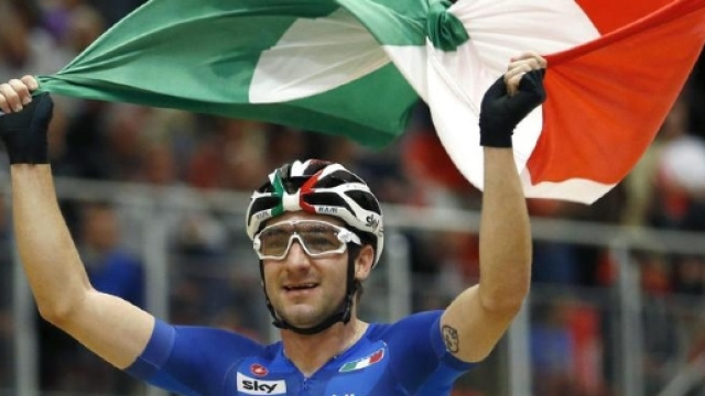 Il Campione Olimpico Elia Viviani