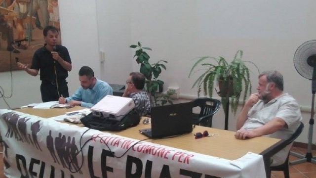 Un momento dell'Assemblea nazionale della rete Citt&agrave; in Comune