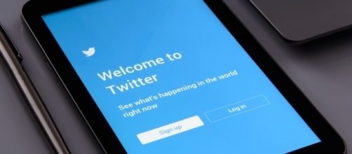 Photo Twitter via Pixabay by Photo-Mix/CC0