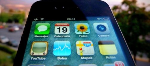 The iPhone 8's production is reportedly delayed/Photo via Gonzalo Baeza, Flickr