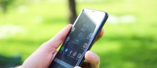 The Samsung Galaxy S9 may have the same screen size as the S8 series/Photo via Andri Koolme, Flickr