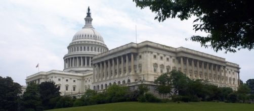 The U.S. Capitol in the Summer. / [Image by Andrew Hart via Flickr, CC BY-SA 2.0]