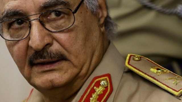 l generale Haftar minaccia le navi italiane che entreranno nella acque libiche