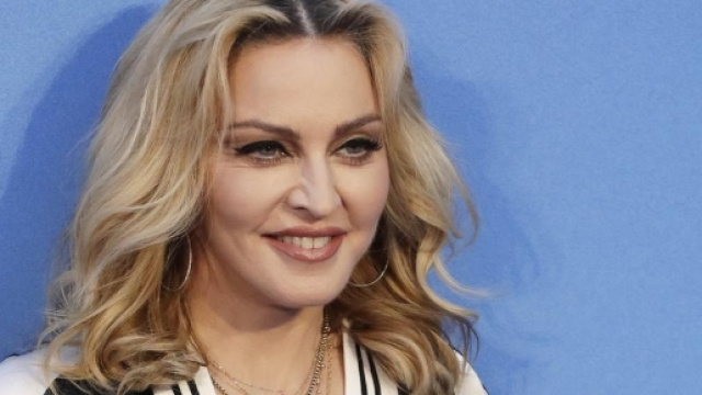 Madonna ha fatto bloccare l'asta in cui erano proposti i suoi effetti personali