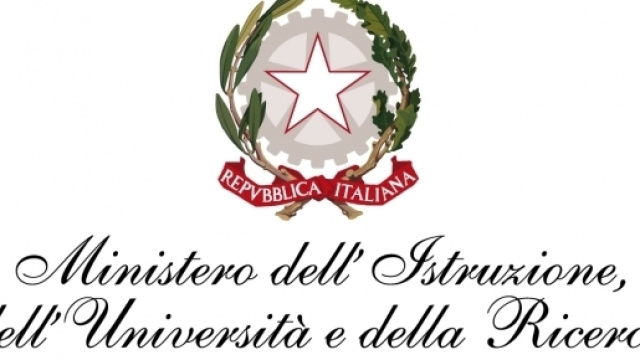 Miur: dati ufficiali sulla mobilit&agrave; scuola secondaria di secondo grado.