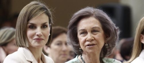Letizia y Sof&iacute;a coinciden en los &uacute;ltimos Premios Reina Sof&iacute;a - Chic - libertaddigital.com