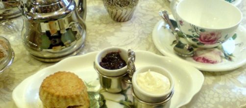 Servicio de t&eacute; en Living in London Tea Room - Comida en Living in ... - minube.com