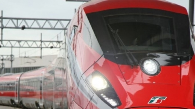 Ferrovie dello Stato assume personale in diverse posizioni