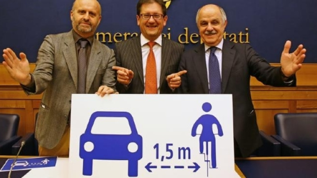 In discussione alla commissione trasporti la legge salvaciclisti
