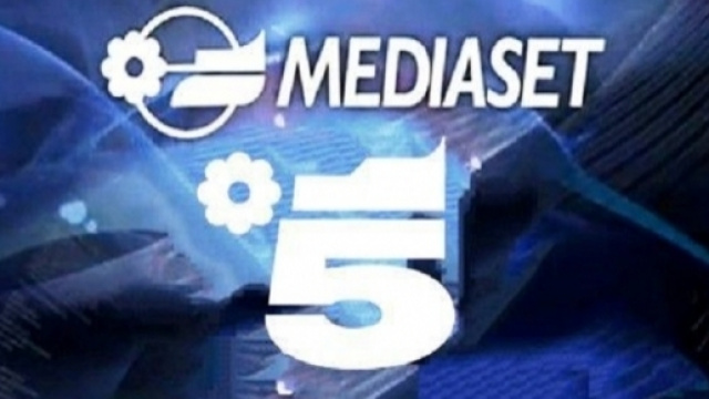 Variazioni estive canale 5 soap opera