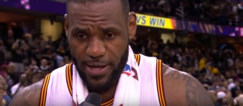 LeBron James seems interested in joining the Lakers soon as the Cavaliers Struggles. Photo via NBA/YouTube