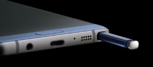 The Samsung Galaxy Note 8 S Pen looks similar to the other S Pens [Image Credit: PLAYINFINITE/Youtube]