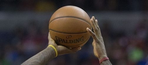 By Keith Allison from Hanover, MD, USA (LeBron James) [CC BY-SA 2.0 (http://creativecommons.org/licenses/by-sa/2.0)], via Wikimedia Commons