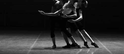 Dancing had been considered as form of meditation from early human history (source: pixabay)