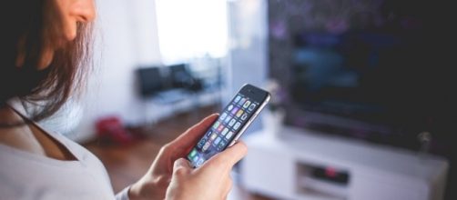 iPhone 8 will release on time/Photo via Hamza Butt, Flickr